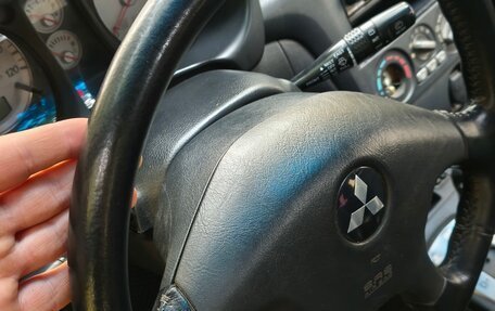 Mitsubishi Outlander III рестайлинг 3, 2003 год, 575 000 рублей, 10 фотография