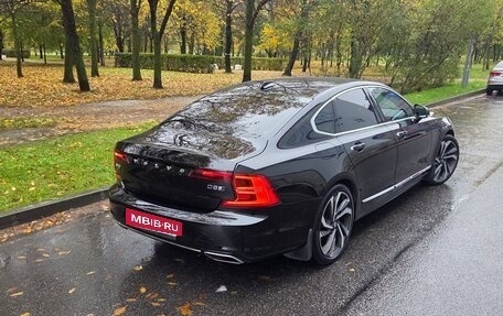 Volvo S90 II рестайлинг, 2017 год, 2 750 000 рублей, 3 фотография