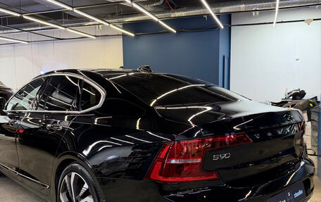 Volvo S90 II рестайлинг, 2017 год, 2 750 000 рублей, 12 фотография