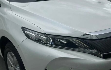 Toyota Harrier, 2019 год, 2 650 000 рублей, 6 фотография