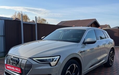 Audi e-tron I, 2021 год, 7 500 000 рублей, 2 фотография