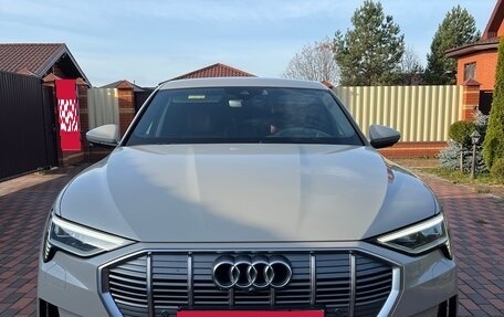 Audi e-tron I, 2021 год, 7 500 000 рублей, 5 фотография