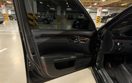 Mercedes-Benz S-Класс, 2012 год, 2 100 000 рублей, 23 фотография