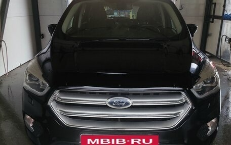Ford Kuga III, 2018 год, 1 680 000 рублей, 2 фотография
