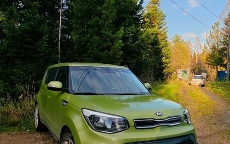 KIA Soul II рестайлинг, 2018 год, 1 700 000 рублей, 6 фотография