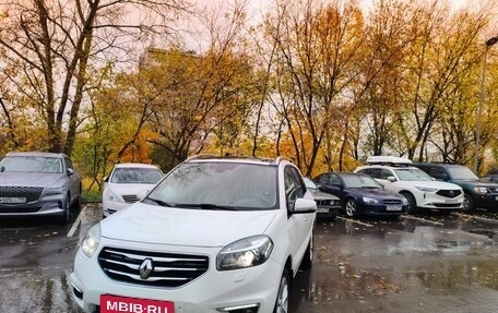 Renault Koleos I рестайлинг 2, 2012 год, 1 300 000 рублей, 26 фотография