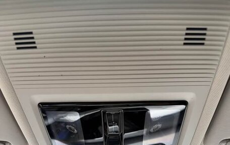 Volkswagen Golf VIII, 2022 год, 2 320 000 рублей, 18 фотография