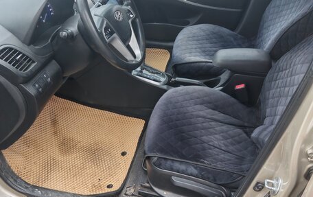 Hyundai Solaris II рестайлинг, 2014 год, 850 000 рублей, 7 фотография