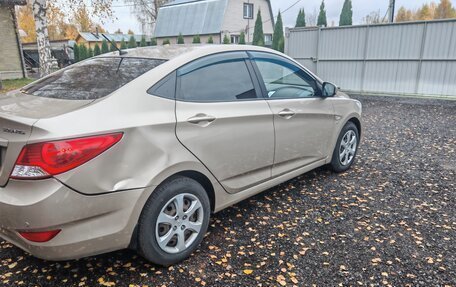 Hyundai Solaris II рестайлинг, 2014 год, 850 000 рублей, 4 фотография