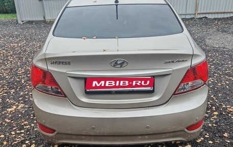 Hyundai Solaris II рестайлинг, 2014 год, 850 000 рублей, 5 фотография