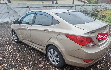 Hyundai Solaris II рестайлинг, 2014 год, 850 000 рублей, 6 фотография