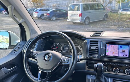 Volkswagen Caravelle T6 рестайлинг, 2019 год, 3 300 000 рублей, 8 фотография