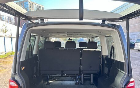 Volkswagen Caravelle T6 рестайлинг, 2019 год, 3 300 000 рублей, 13 фотография