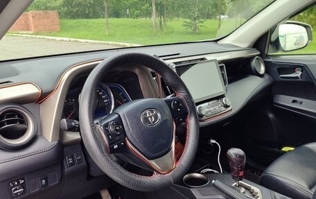 Toyota RAV4, 2013 год, 1 750 000 рублей, 4 фотография