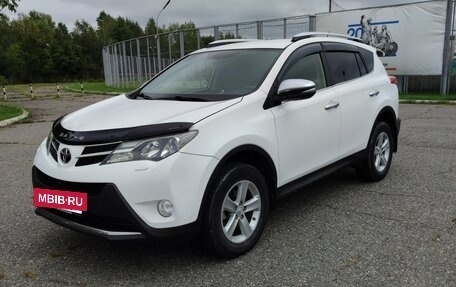 Toyota RAV4, 2013 год, 1 750 000 рублей, 2 фотография