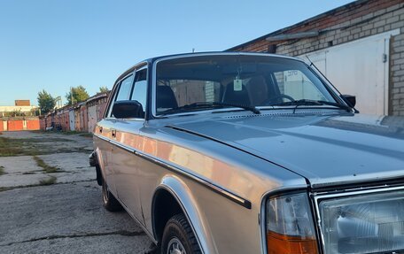 Volvo 260 Series, 1979 год, 390 000 рублей, 6 фотография