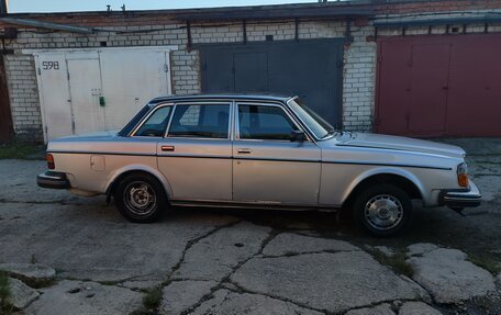Volvo 260 Series, 1979 год, 390 000 рублей, 4 фотография