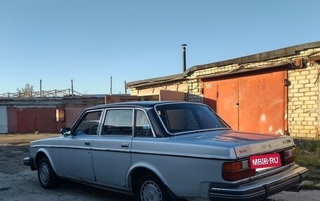 Volvo 260 Series, 1979 год, 390 000 рублей, 7 фотография