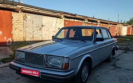 Volvo 260 Series, 1979 год, 390 000 рублей, 2 фотография