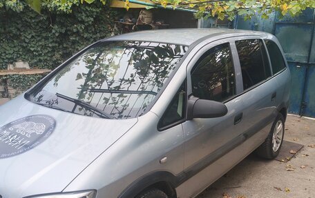 Opel Zafira A рестайлинг, 2002 год, 425 000 рублей, 3 фотография