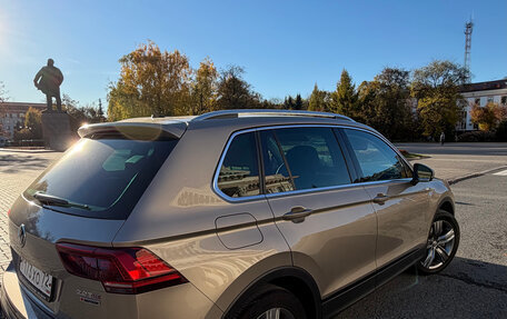 Volkswagen Tiguan II, 2017 год, 4 000 000 рублей, 3 фотография