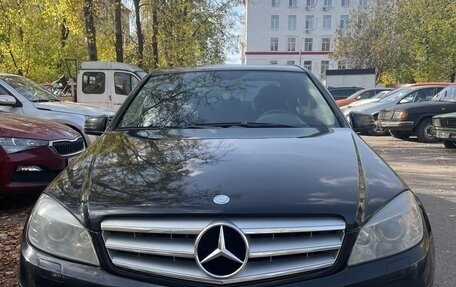 Mercedes-Benz C-Класс, 2011 год, 1 142 000 рублей, 1 фотография
