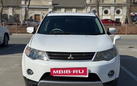 Mitsubishi Outlander III рестайлинг 3, 2007 год, 950 000 рублей, 2 фотография