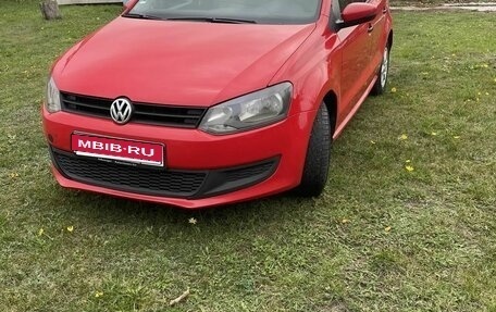 Volkswagen Polo IV рестайлинг, 2009 год, 495 000 рублей, 1 фотография