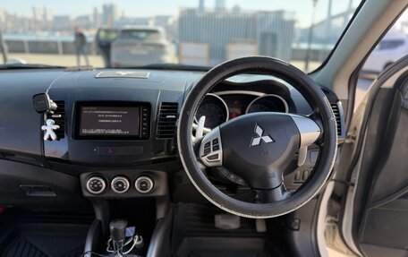 Mitsubishi Outlander III рестайлинг 3, 2007 год, 950 000 рублей, 22 фотография