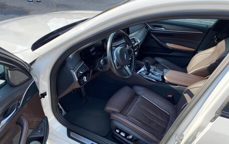 BMW 5 серия, 2020 год, 3 920 000 рублей, 12 фотография