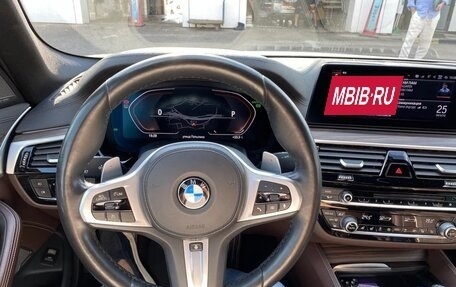 BMW 5 серия, 2020 год, 3 920 000 рублей, 9 фотография