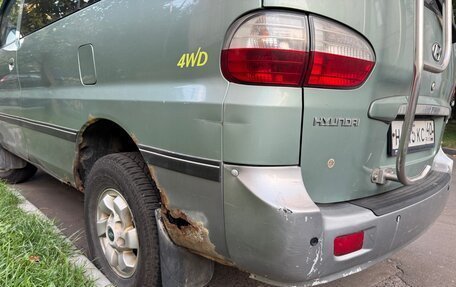 Hyundai H-1 II рестайлинг, 2006 год, 680 000 рублей, 11 фотография