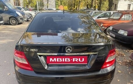 Mercedes-Benz C-Класс, 2011 год, 1 142 000 рублей, 6 фотография