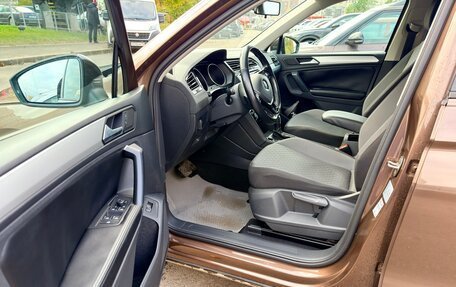 Volkswagen Tiguan II, 2019 год, 2 000 000 рублей, 19 фотография