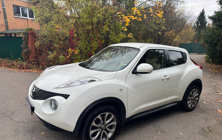 Nissan Juke II, 2014 год, 990 000 рублей, 3 фотография