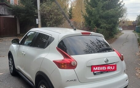 Nissan Juke II, 2014 год, 990 000 рублей, 5 фотография
