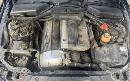 BMW 5 серия, 2003 год, 1 199 999 рублей, 19 фотография