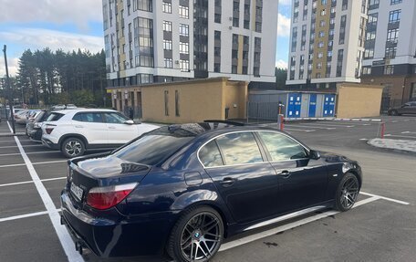 BMW 5 серия, 2003 год, 1 199 999 рублей, 28 фотография
