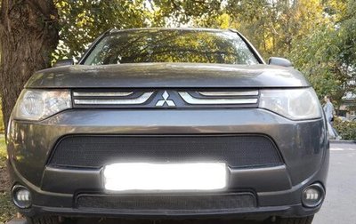 Mitsubishi Outlander III рестайлинг 3, 2013 год, 1 200 000 рублей, 1 фотография