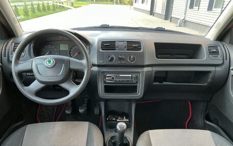 Skoda Fabia II, 2012 год, 320 000 рублей, 6 фотография