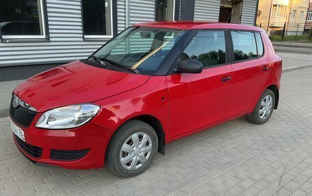 Skoda Fabia II, 2012 год, 320 000 рублей, 4 фотография
