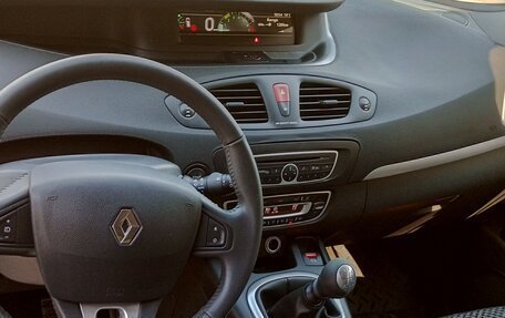 Renault Scenic III, 2011 год, 1 050 000 рублей, 12 фотография