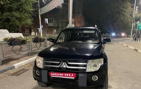 Mitsubishi Pajero IV, 2007 год, 800 000 рублей, 3 фотография