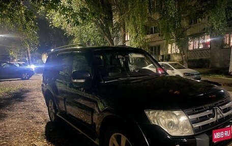 Mitsubishi Pajero IV, 2007 год, 800 000 рублей, 5 фотография