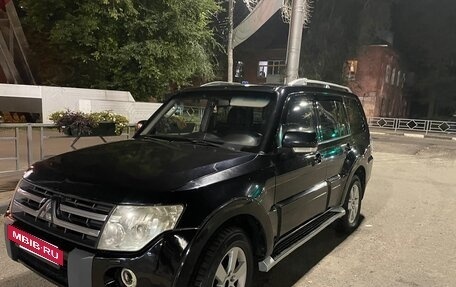 Mitsubishi Pajero IV, 2007 год, 800 000 рублей, 2 фотография