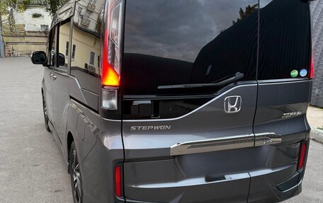 Honda Stepwgn IV, 2015 год, 2 176 000 рублей, 8 фотография