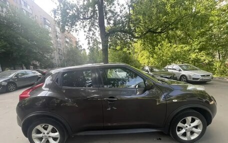 Nissan Juke II, 2012 год, 750 000 рублей, 11 фотография
