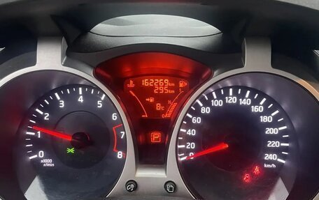 Nissan Juke II, 2012 год, 750 000 рублей, 20 фотография