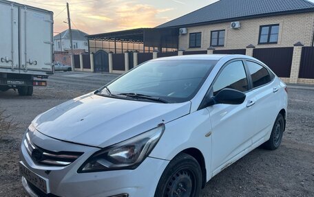 Hyundai Solaris II рестайлинг, 2016 год, 620 000 рублей, 2 фотография