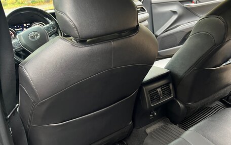 Toyota Camry, 2021 год, 3 400 000 рублей, 17 фотография